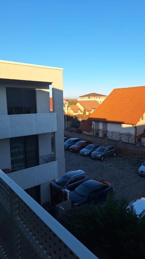 Mirvana Apartments Metheor Executive Suite Temesvár Kültér fotó