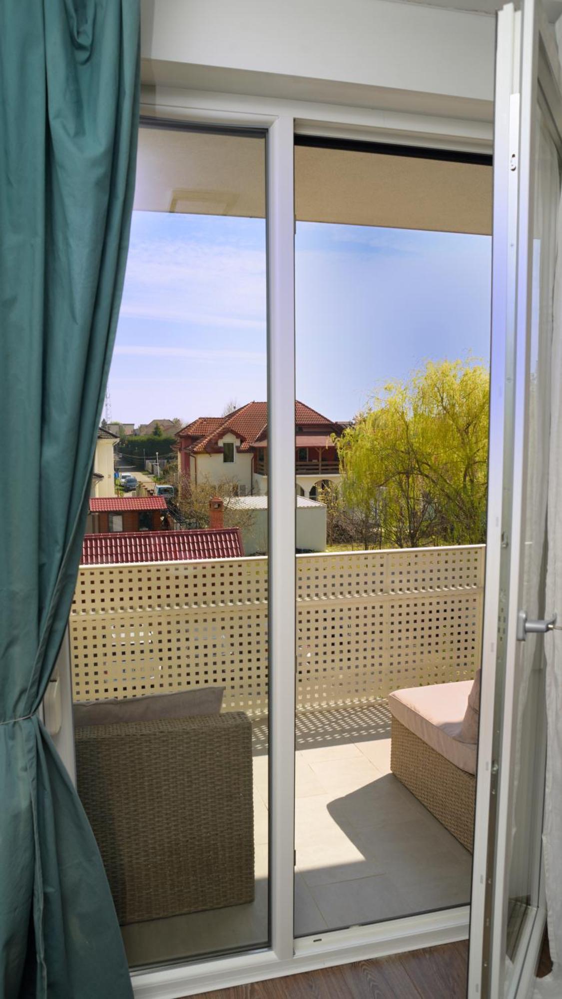 Mirvana Apartments Metheor Executive Suite Temesvár Kültér fotó