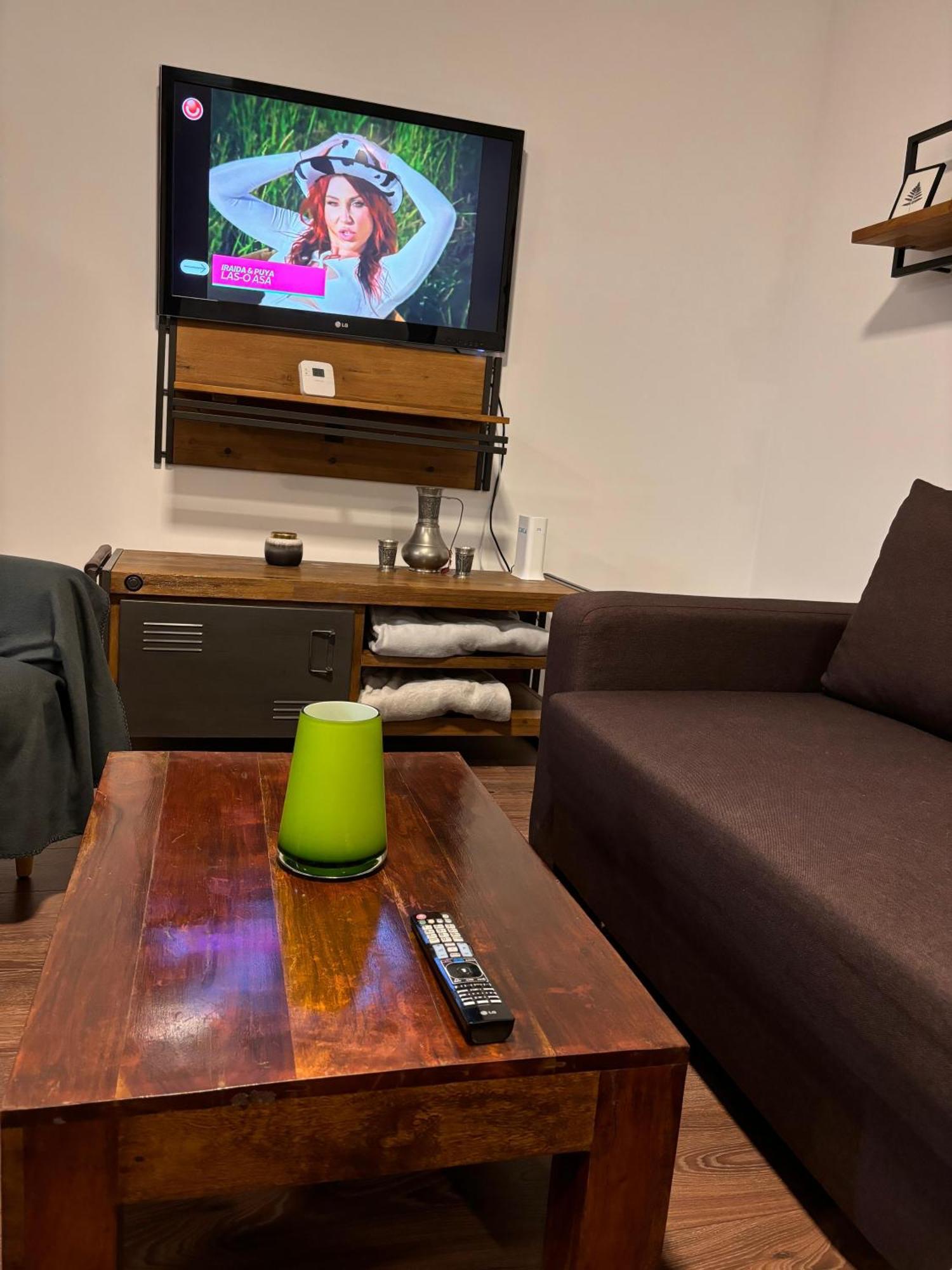 Mirvana Apartments Metheor Executive Suite Temesvár Kültér fotó